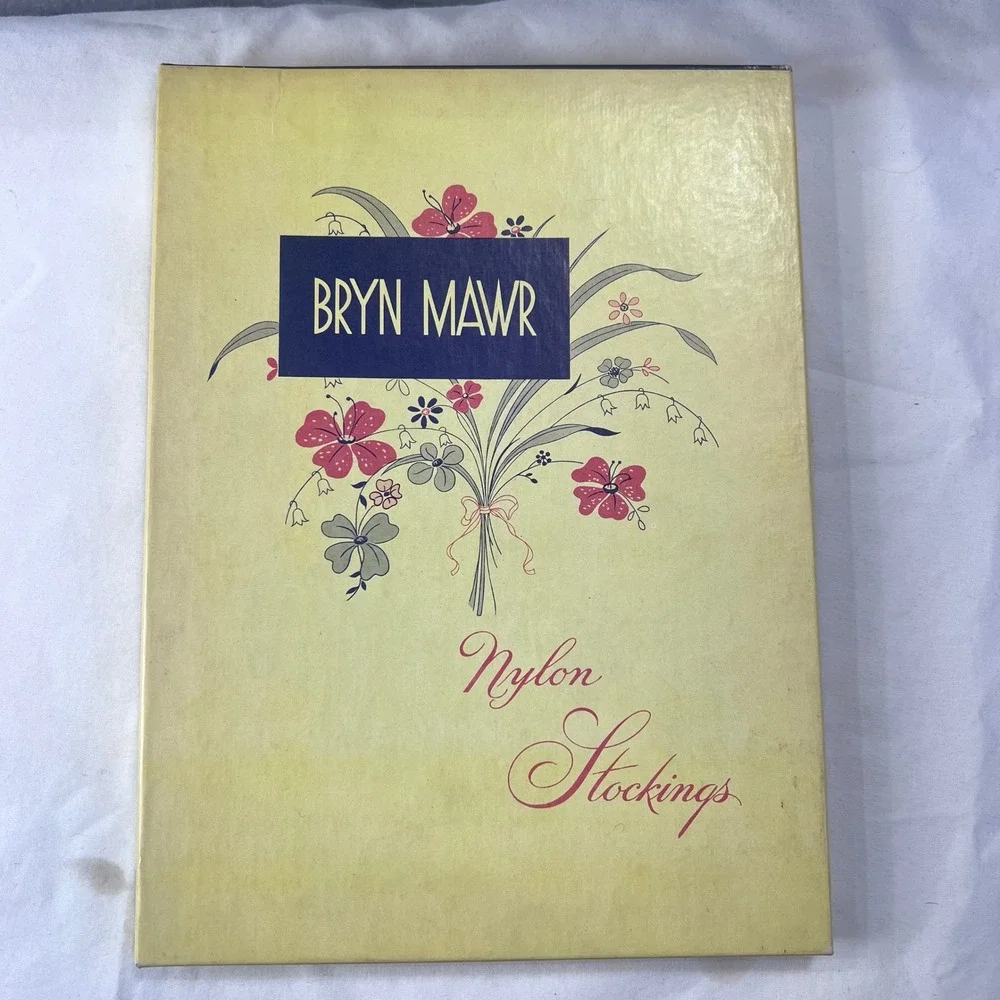 Vintage Bryn Mawr Nylon Stockings 400 Needle Seamless 15 Denier Beige RN 22894